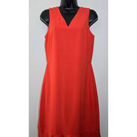 Banana Republic Women's Dress Size 6 Sleeveless Ruffle Hem V-Neck - Picture 3 of 8